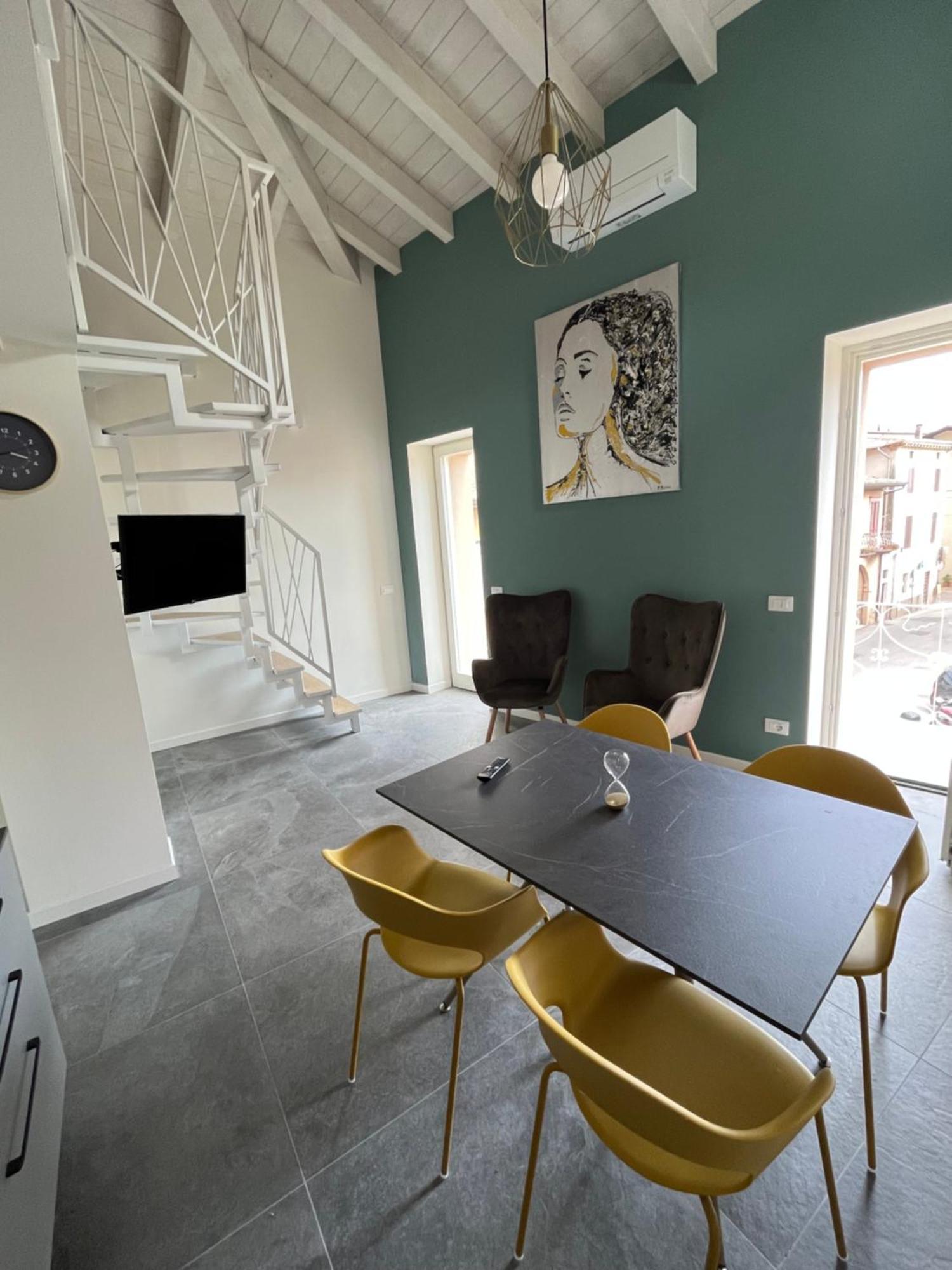 La Casa Incartata Apartment Тосколано Мадерно Екстериор снимка