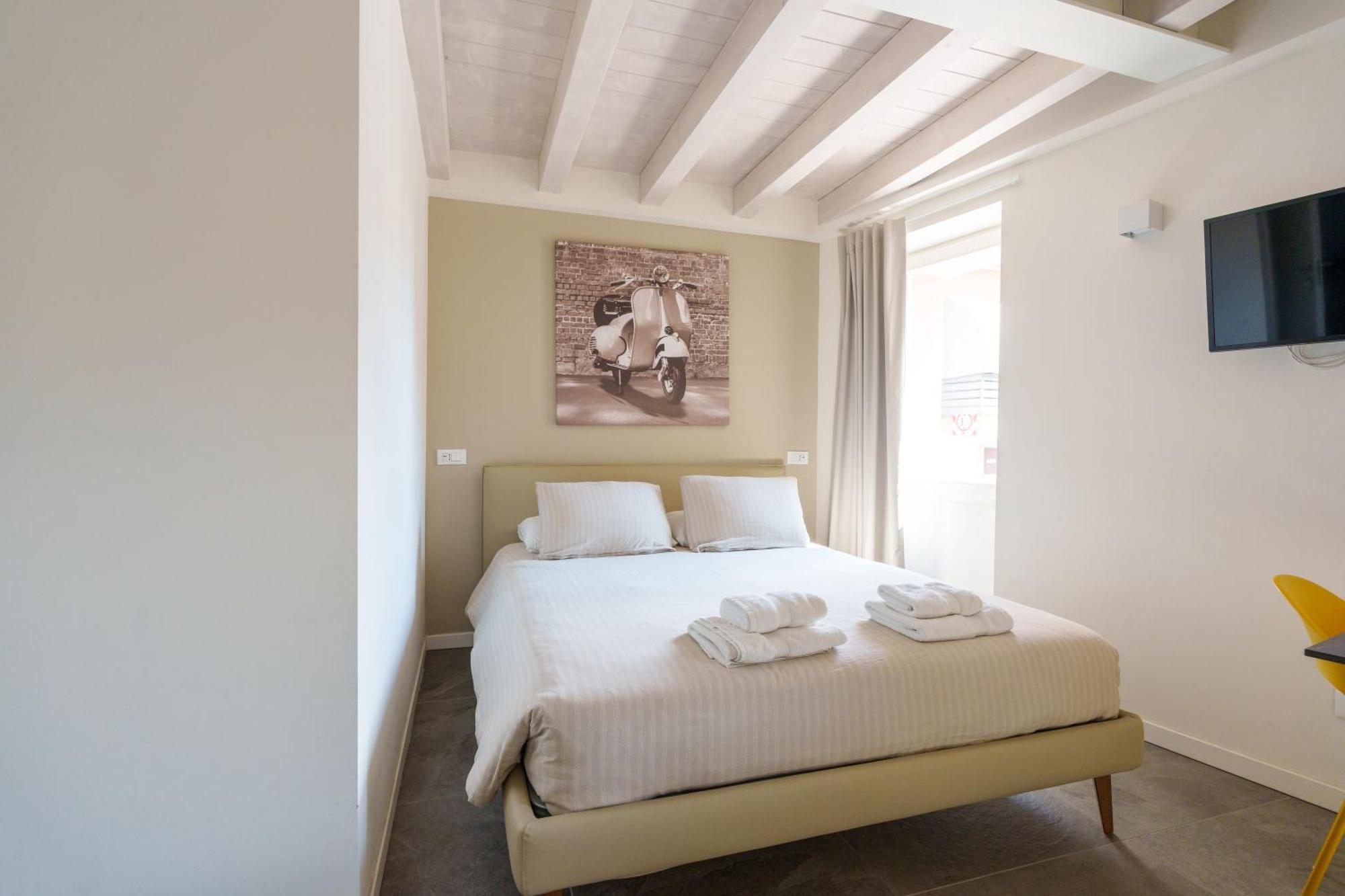 La Casa Incartata Apartment Тосколано Мадерно Екстериор снимка
